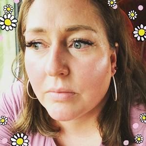 Meet your Posher, Jeanette